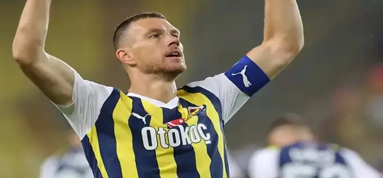 Edin Dzeko'nun son durumu belli oldu! 