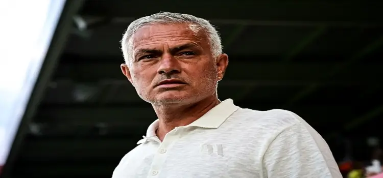 Mourinho'dan yıldız futbolcuya büyük şok! Fenerbahçe'ye transfer olmasını engelledi...