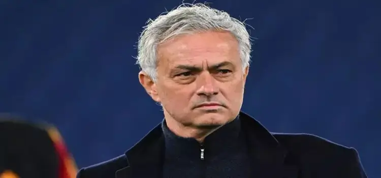 Mourinho ilk bileti kesti! Fenerbahçeli futbolcu takımdan ayrıldı