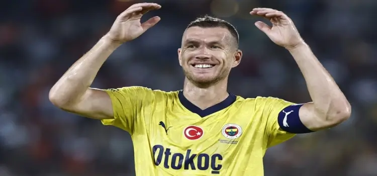 Edin Dzeko'dan Fenerbahçe'ye bomba transfer! Eski takım arkadaşını Fenerbahçe'ye getiriyor