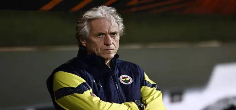 Jorge Jesus yönetime bildirdi! 