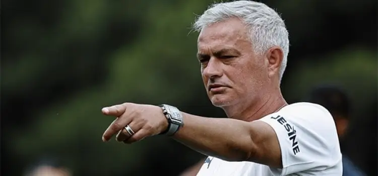 Mourinho yönetime bildirdi! 