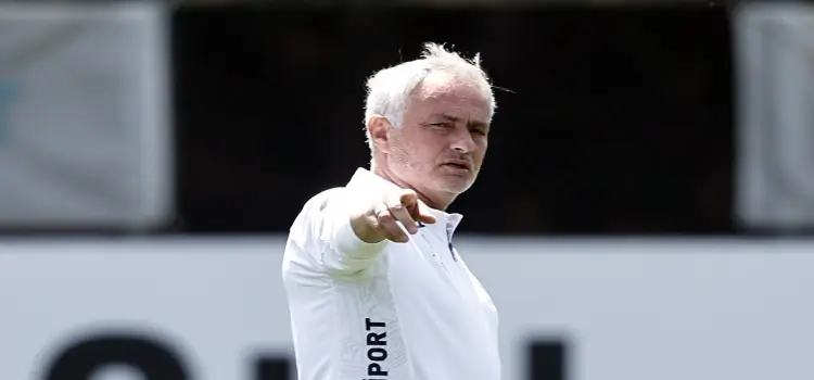 Jose Mourinho ligdeki son ilk 11'ini belirledi! Hocam o adamı şimdi mi oynatıyorsun...