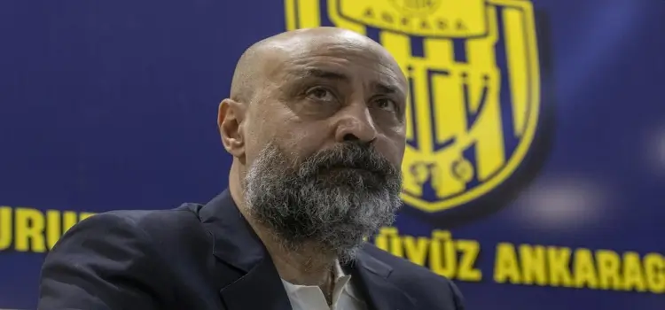 Tolunay Kafkas'ın ilk transferi Fenerbahçe'den