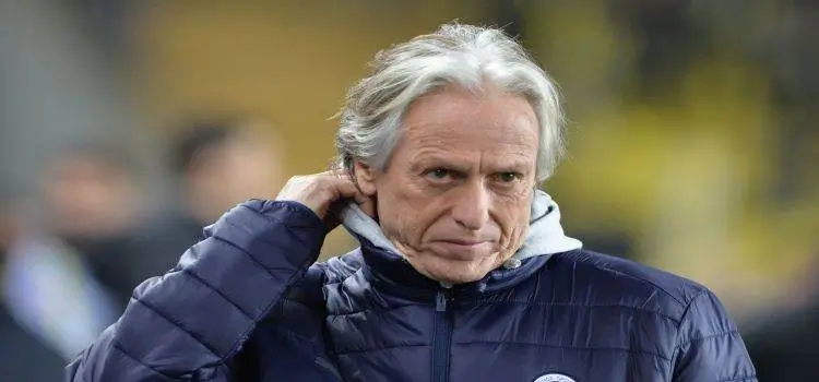 Jorge Jesus, Antalyaspor maçında oynayan futbolcunun biletini kesti!