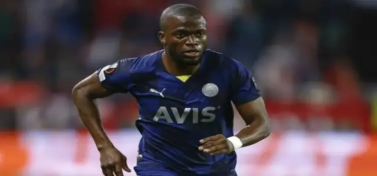 Valencia'nın sahalara dönüş tarihi belli oldu!