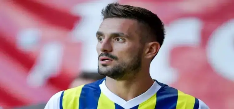 UEFA'dan skandal hata! 