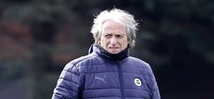 Jorge Jesus, Sevilla maçı ilk 11'ini belirledi!