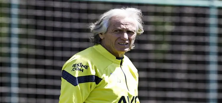 Jorge Jesus, Sivasspor maçının ilk 11'ini belirledi
