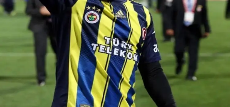 Fenerbahçeli futbolcu yuvasına geri dönüyor!