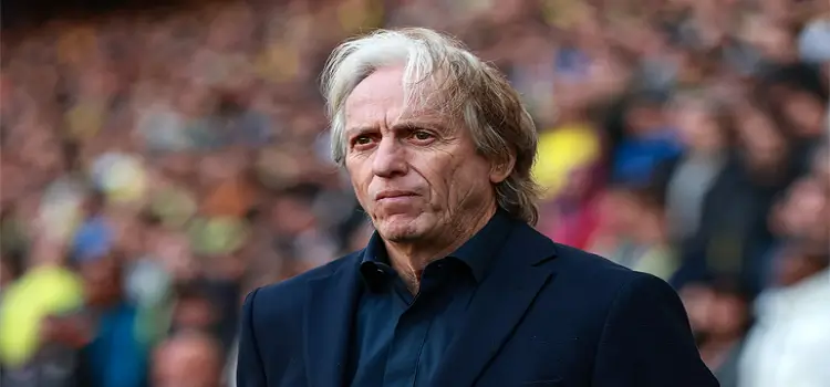 Jorge Jesus'tan bomba karar! 2 futbolcuyu yedeğe çekti