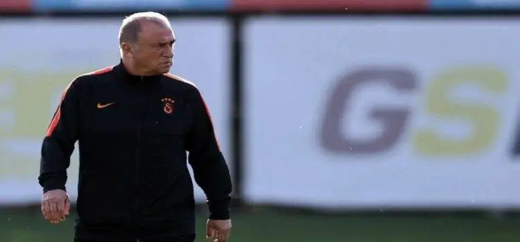 Son dakika! Galatasaray taraftarından Fatih Terim'e istifa tepkisi