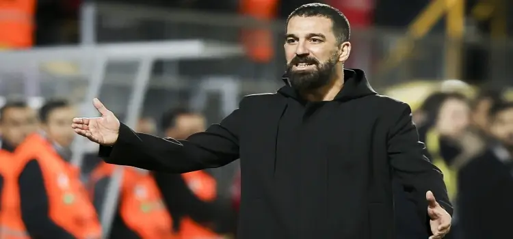 Arda Turan ilk transferini Fenerbahçe'den yapıyor!